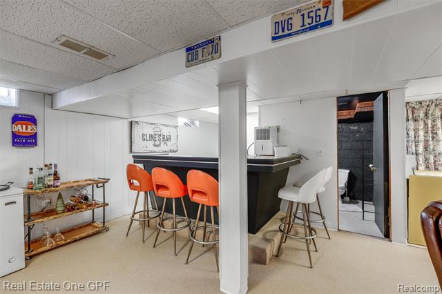 Builiding view twenty for 21701 Chalon, Saint Clair Shores, MI. 48080