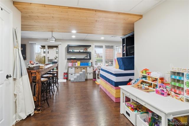 Builiding view thirty eight for 63649 Monticello Eas, Washington, MI. 48095