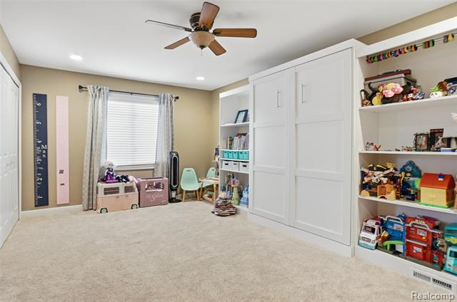 Builiding view thirty four for 63649 Monticello Eas, Washington, MI. 48095