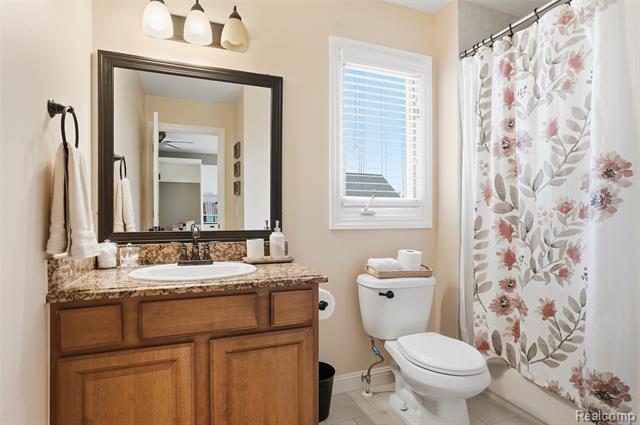 Builiding view thirty two for 63649 Monticello Eas, Washington, MI. 48095