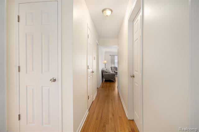 Builiding view fourteen for 17409 Collinson, Eastpointe, MI. 48021