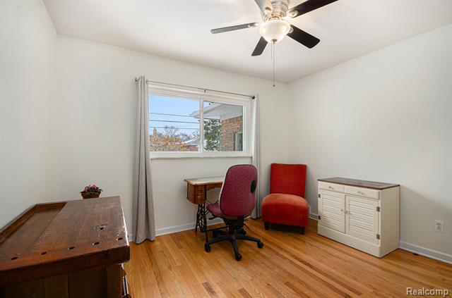 Builiding view sixteen for 17409 Collinson, Eastpointe, MI. 48021