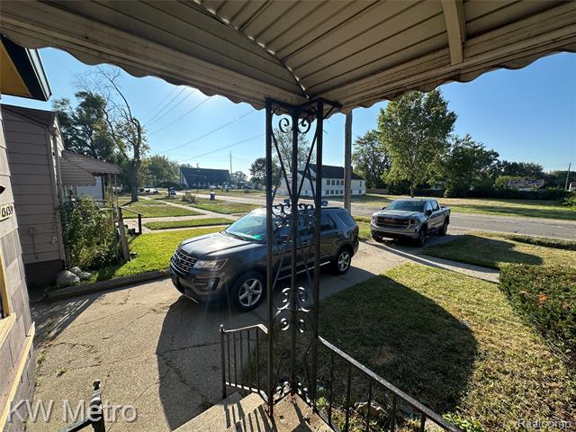 Builiding view four for 13459 Toepfer, Warren, MI. 48089