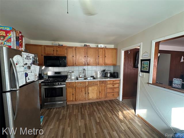 Builiding view seventeen for 13459 Toepfer, Warren, MI. 48089