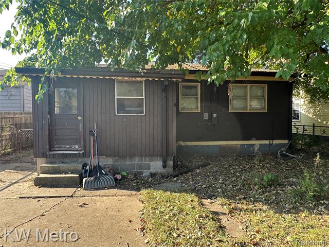 Builiding view six for 13459 Toepfer, Warren, MI. 48089