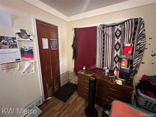 Builiding view thirty eight for 13459 Toepfer, Warren, MI. 48089