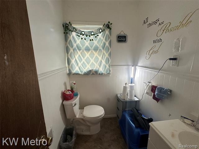 Builiding view twenty six for 13459 Toepfer, Warren, MI. 48089