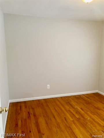 Builiding view seven for 7599 Toepfer, Warren, MI. 48091