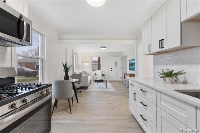 Builiding view eleven for 21722 Rosedale, Saint Clair Shores, MI. 48080