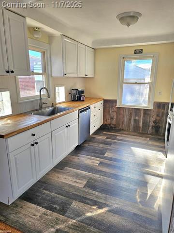 Builiding view five for 20624 Sunnyside, Saint Clair Shores, MI. 48080