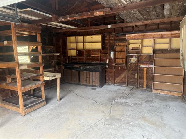 Builiding view nineteen for 21819 Shakespeare, Eastpointe, MI. 48021