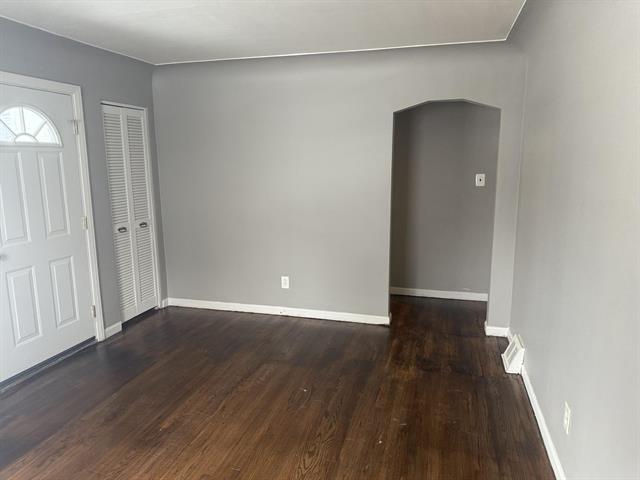 Builiding view two for 21819 Shakespeare, Eastpointe, MI. 48021