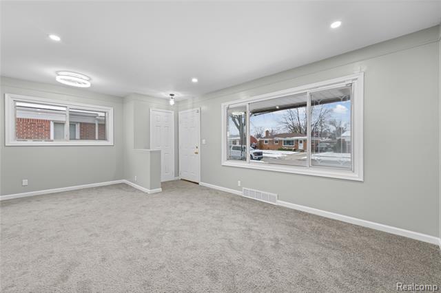 Builiding view five for 22644 Hill, Warren, MI. 48091