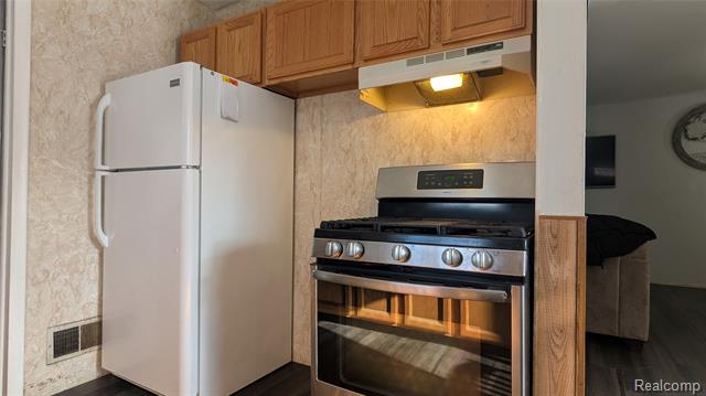 Builiding view four for 2167 Woodruff, Warren, MI. 48091