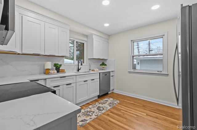 Builiding view six for 22609 Edgewood, Saint Clair Shores, MI. 48080