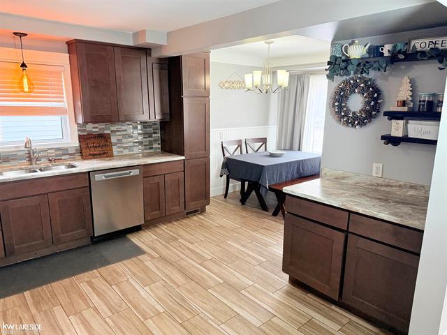 Builiding view six for 22118 Firwood, Eastpointe, MI. 48021