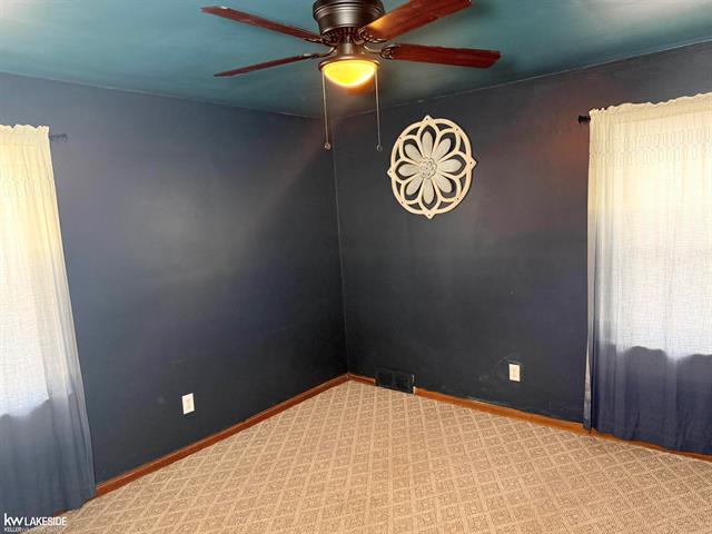 Builiding view ten for 22118 Firwood, Eastpointe, MI. 48021