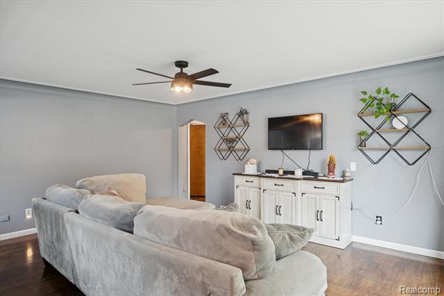 Builiding view two for 19720 Maxine, Saint Clair Shores, MI. 48080