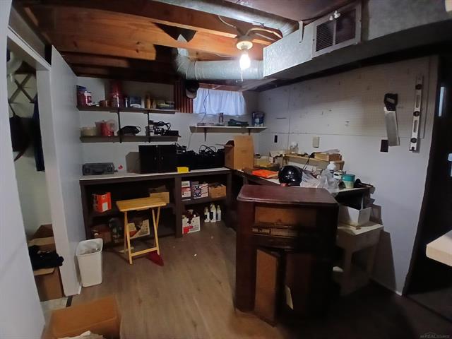 Builiding view fourteen for 22584 Marine, Eastpointe, MI. 48021