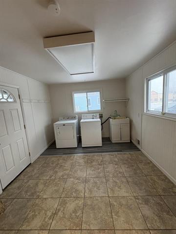 Builiding view five for 22806 Shakespeare, Eastpointe, MI. 48021