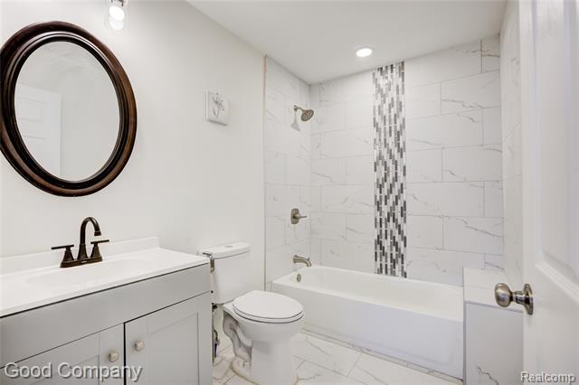 Builiding view eighteen for 23826 Kate, Warren, MI. 48091