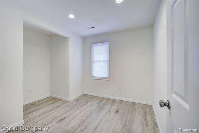 Builiding view twenty four for 23826 Kate, Warren, MI. 48091