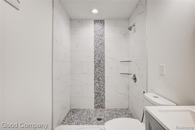 Builiding view twenty three for 23826 Kate, Warren, MI. 48091