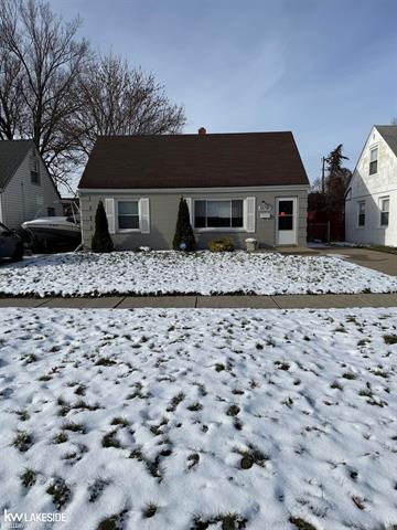 front view for 22795 Almond, Eastpointe, Mi. 48021