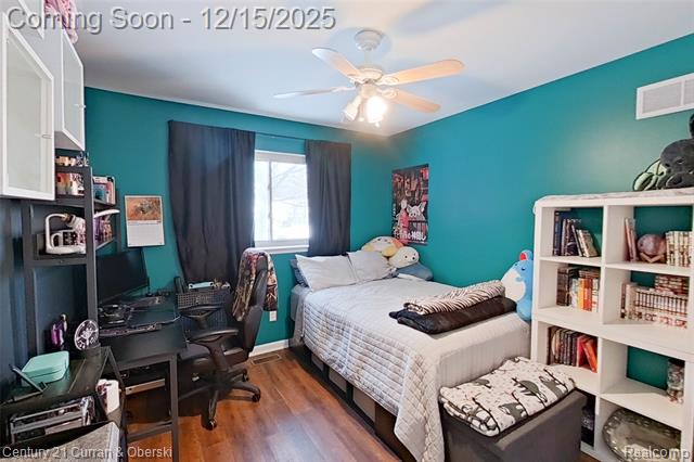 Builiding view twenty one for 34455 Rhonswood, Farmington, MI. 48335