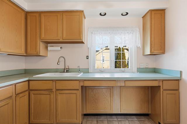 Builiding view seven for 23013 Melrose, Eastpointe, MI. 48021