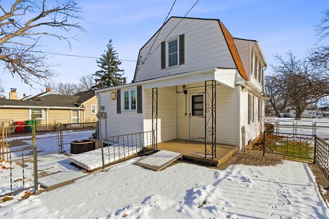 Builiding view twenty three for 23013 Melrose, Eastpointe, MI. 48021