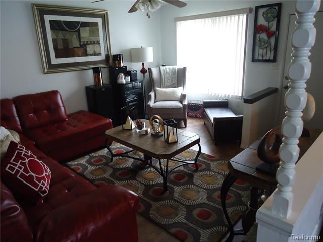 Builiding view five for 11051 Timken, Warren, MI. 48089