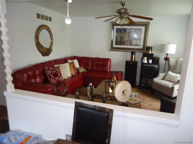 Builiding view four for 11051 Timken, Warren, MI. 48089