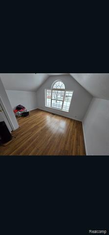 Builiding view eighteen for 22936 Oakwood, Eastpointe, MI. 48021