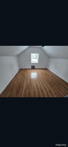 Builiding view fifteen for 22936 Oakwood, Eastpointe, MI. 48021