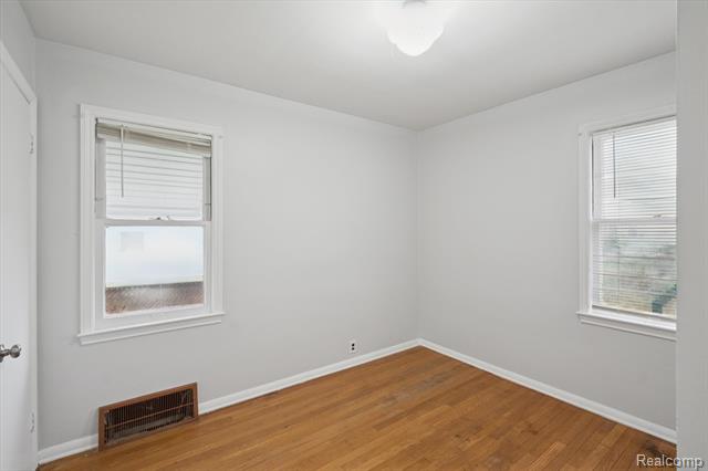 Builiding view ten for 8157 Stephens, Center Line, MI. 48015