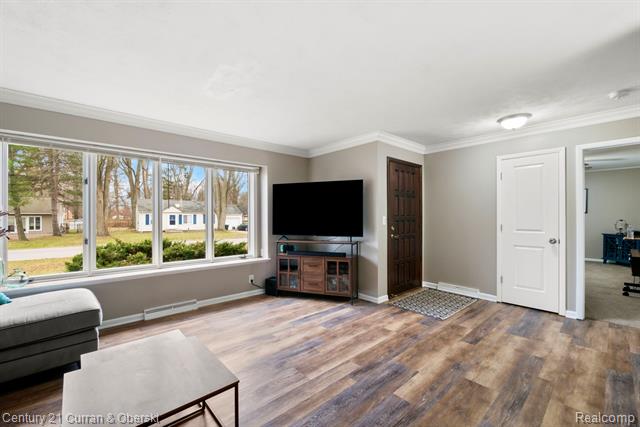 Builiding view fourteen for 33776 Rhonswood, Farmington, MI. 48335