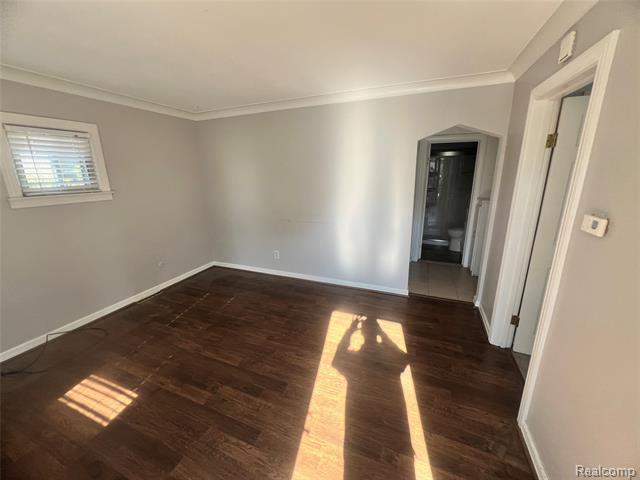 Builiding view eight for 21905 Ridgeway, Saint Clair Shores, MI. 48080