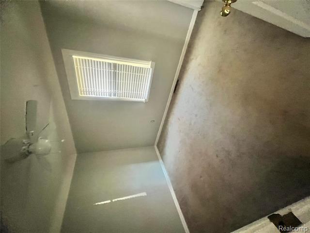 Builiding view ten for 21905 Ridgeway, Saint Clair Shores, MI. 48080