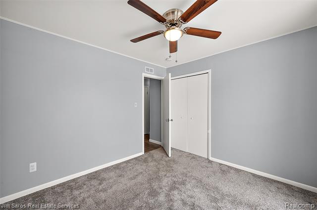 Builiding view thirty five for 11216 Unity, Warren, MI. 48089