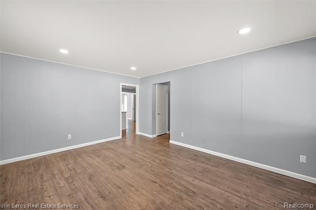 Builiding view three for 11216 Unity, Warren, MI. 48089