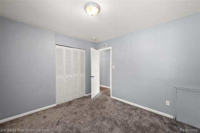 Builiding view twenty nine for 11216 Unity, Warren, MI. 48089