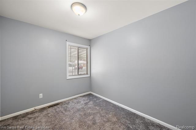 Builiding view twenty six for 11216 Unity, Warren, MI. 48089