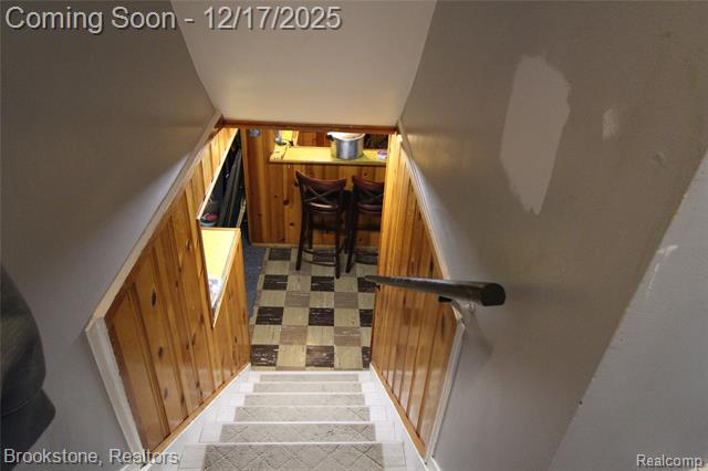 Builiding view nineteen for 24524 Johnston, Eastpointe, MI. 48021