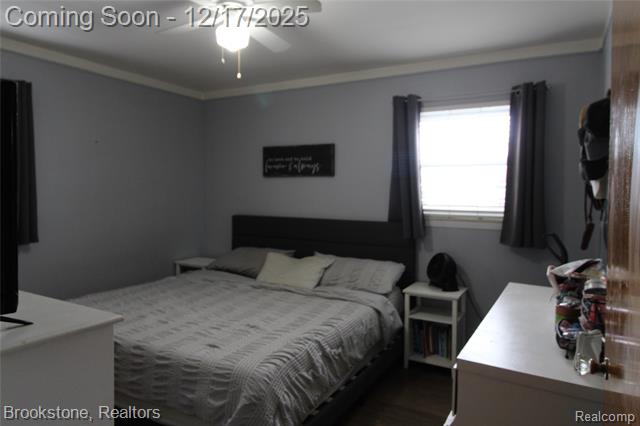 Builiding view thirteen for 24524 Johnston, Eastpointe, MI. 48021