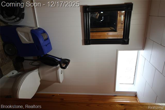 Builiding view twenty five for 24524 Johnston, Eastpointe, MI. 48021