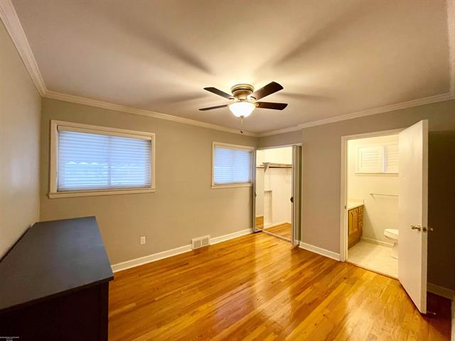 Builiding view seven for 24296 Roxana, Eastpointe, MI. 48021