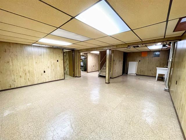 Builiding view sixteen for 24296 Roxana, Eastpointe, MI. 48021