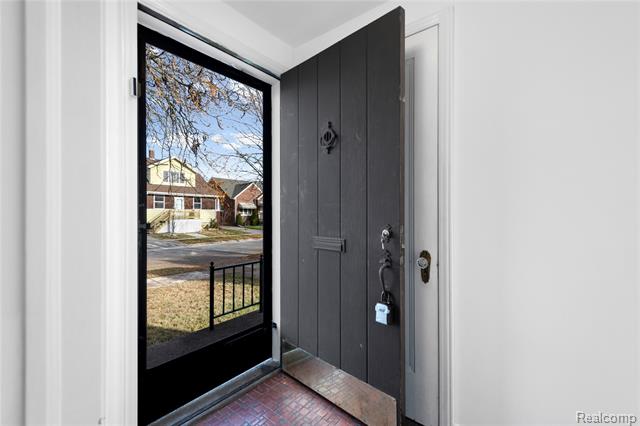 Builiding view four for 8060 Edward, Center Line, MI. 48015