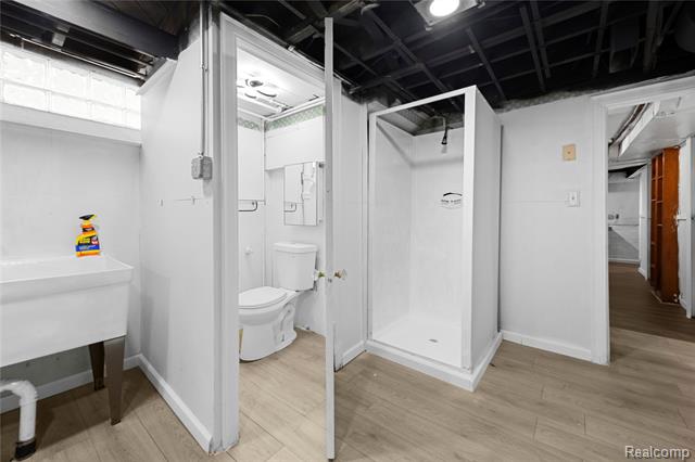 Builiding view twenty seven for 8060 Edward, Center Line, MI. 48015